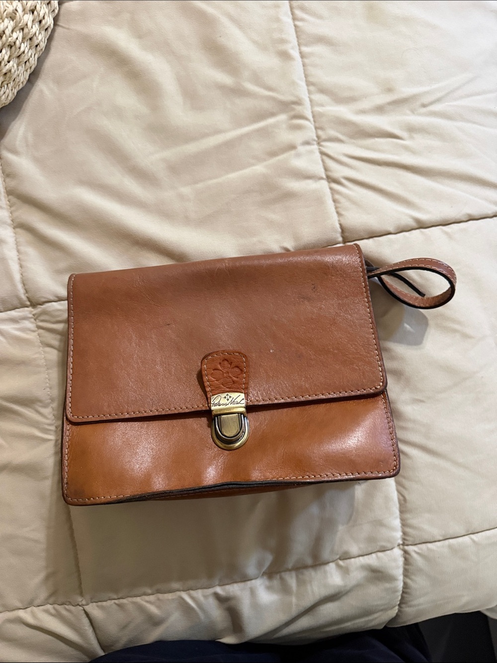 Classic Leather Wristlet Clutch - Tan
